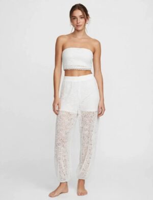 Conjunto Branco em Renda